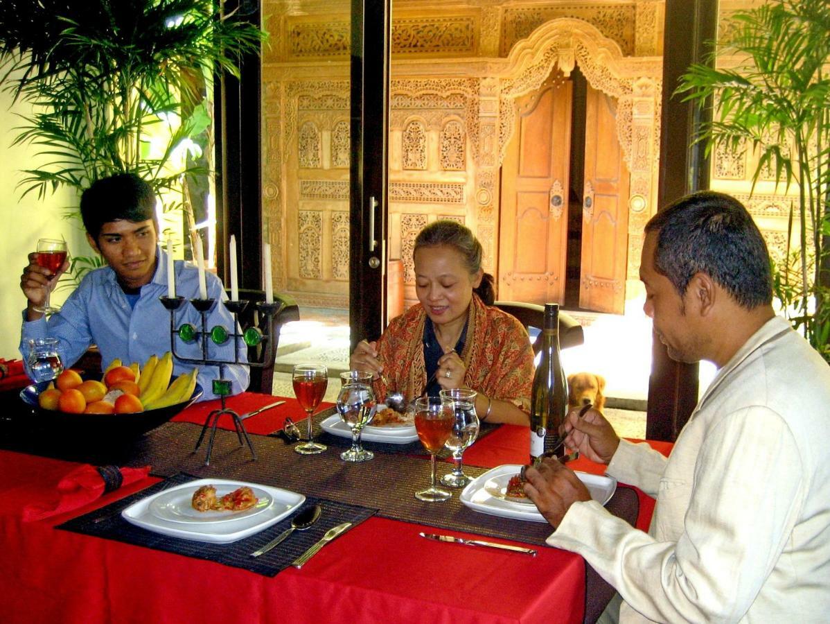 The Sawah Home Hotel Yogyakarta Exterior photo